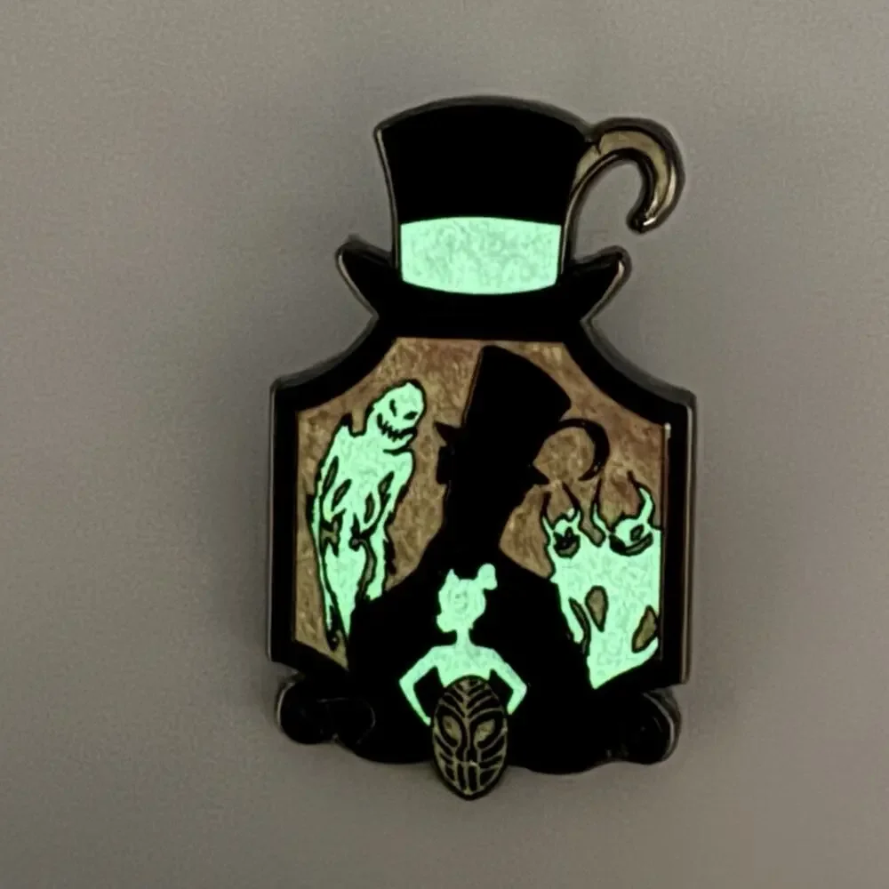 Loungefly Disney Villain Silhouette GITD Blind Pin- TIANA & DR FACILIER New Open